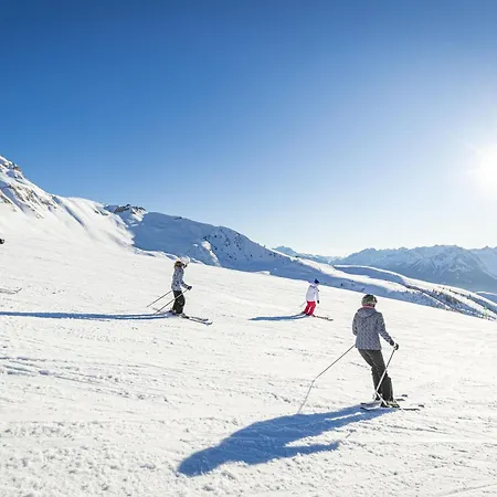 7 Pers A 2 Pas Des Pistes, Balcon Sud, Confort, Stationnement Proche - Fr-1-807-76 Saint-François-Longchamp